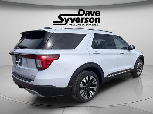 Space White Metallic 2026 Ford Explorer Platinum