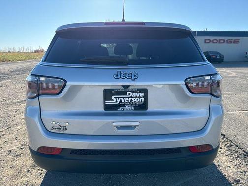 2025 Jeep Compass Sport