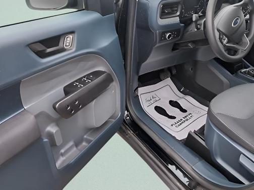 2024 Ford Maverick XL