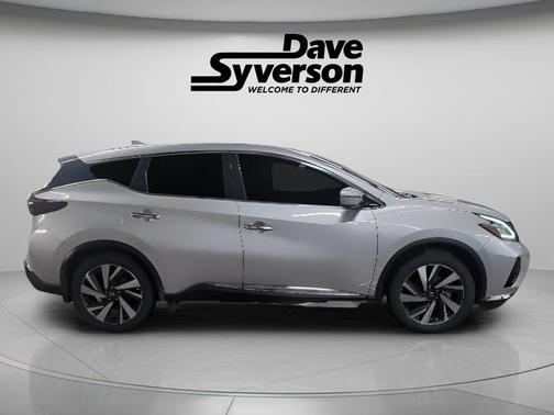 2022 Nissan Murano SL