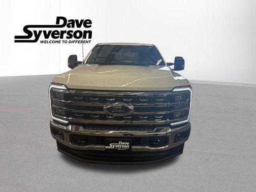 2025 Ford F-350 Lariat Super Duty