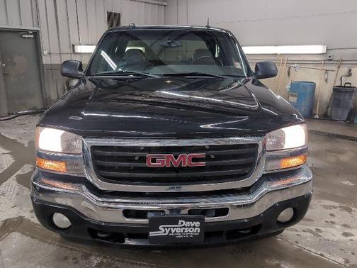 2005 GMC Sierra 1500 SLT