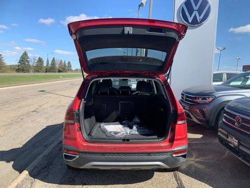 2023 Volkswagen Taos 1.5T SEL