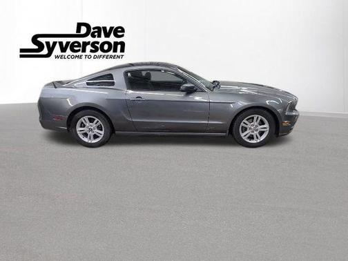 2013 Ford Mustang V6