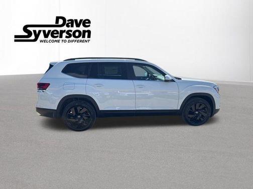 2025 Volkswagen Atlas 2.0T SE