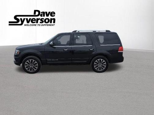 2015 Lincoln Navigator Base