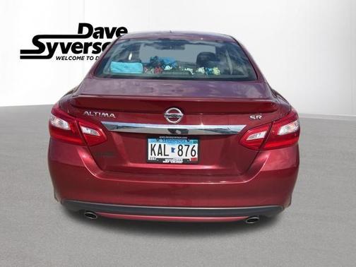 2016 Nissan Altima 2.5 SR