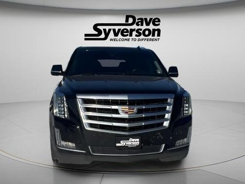 2018 Cadillac Escalade ESV Luxury