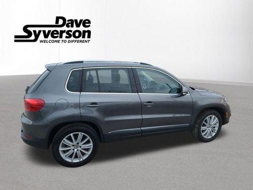 2012 Volkswagen Tiguan SE