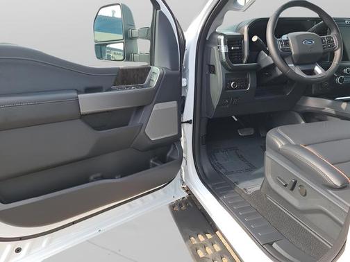 2026 Ford F-350 Lariat Super Duty