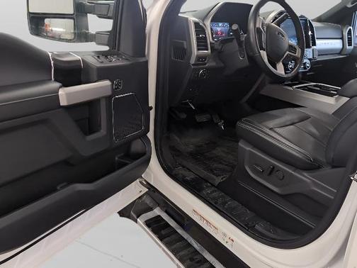 2022 Ford F-450 Lariat