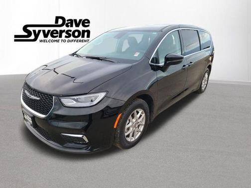 2024 Chrysler Pacifica Touring-L