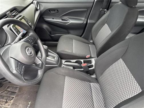 2024 Nissan Versa 1.6 S