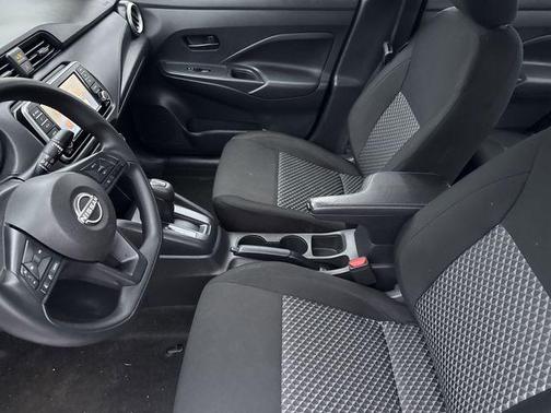 2024 Nissan Versa 1.6 S