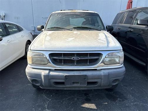 2000 Ford Explorer XL Fleet