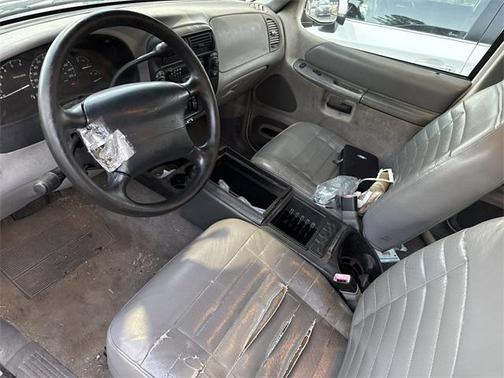 2000 Ford Explorer XL Fleet