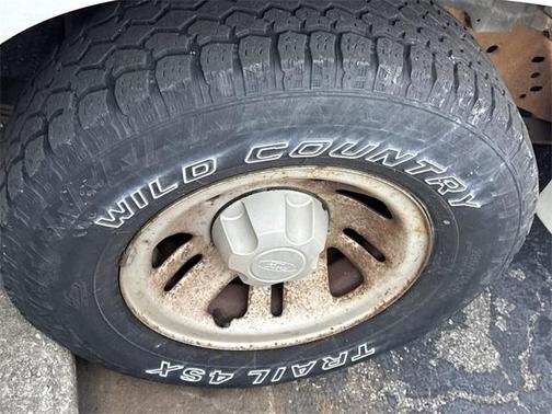 2000 Ford Explorer XL Fleet
