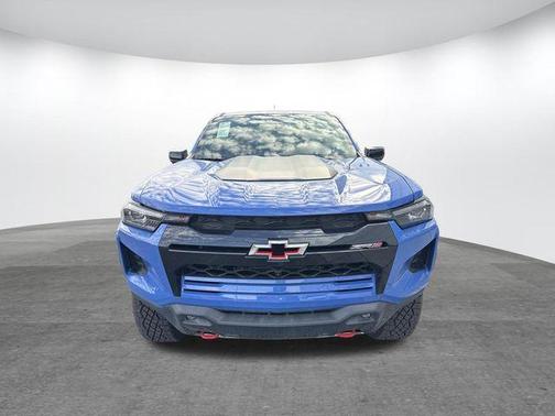 Reef Blue Metallic 2025 Chevrolet Colorado ZR2
