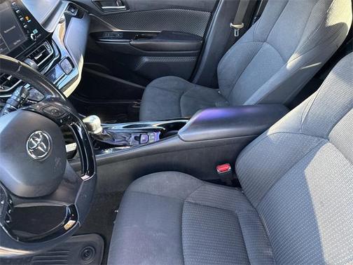 2019 Toyota C-HR XLE