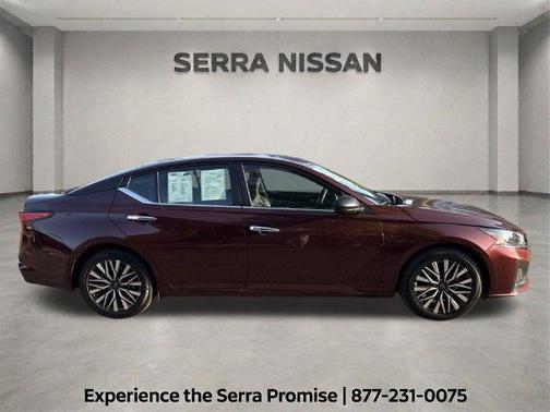 Garnet Pearl 2025 Nissan Altima SV