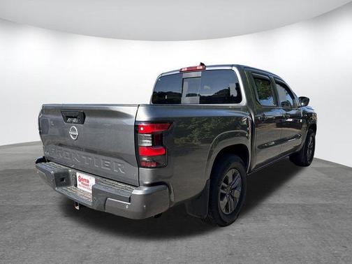 Gun Metallic 2025 Nissan Frontier SV
