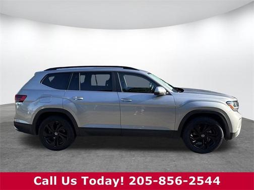 2022 Volkswagen Atlas 3.6L SE w/Technology