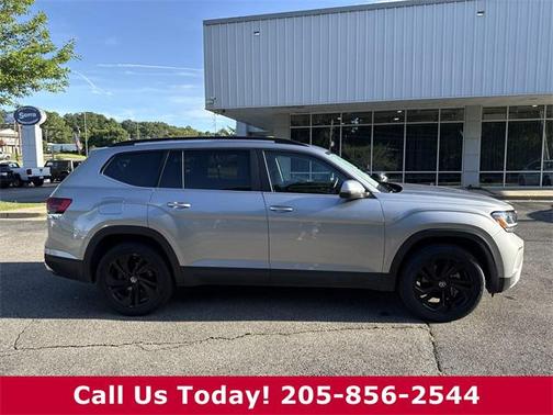 2022 Volkswagen Atlas 3.6L SE w/Technology