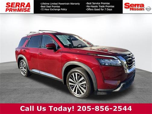 2022 Nissan Pathfinder Platinum 4WD
