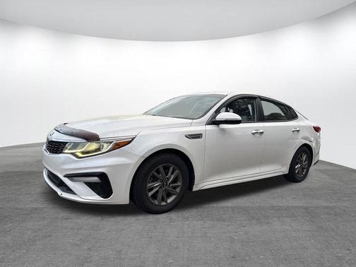 Snow White Pearl 2020 Kia Optima LX