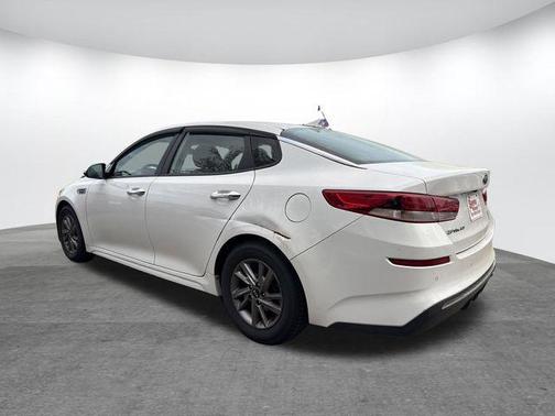 Snow White Pearl 2020 Kia Optima LX