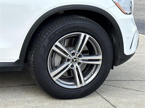 2022 Mercedes-Benz GLC 300 Base