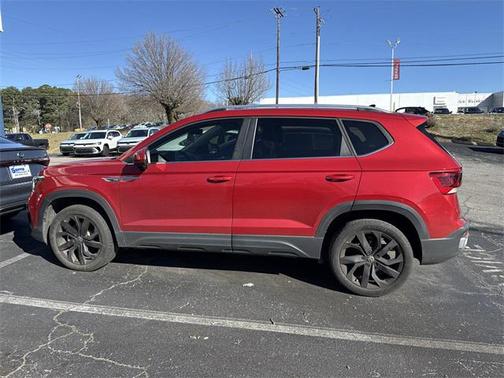 2023 Volkswagen Taos 1.5T SE