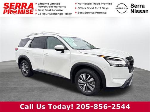 2023 Nissan Pathfinder SL 4WD