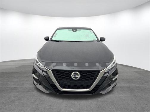 2021 Nissan Altima SR FWD