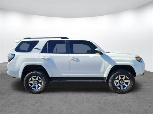 2020 Toyota 4Runner TRD Off Road