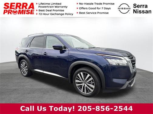 2022 Nissan Pathfinder Platinum 2WD