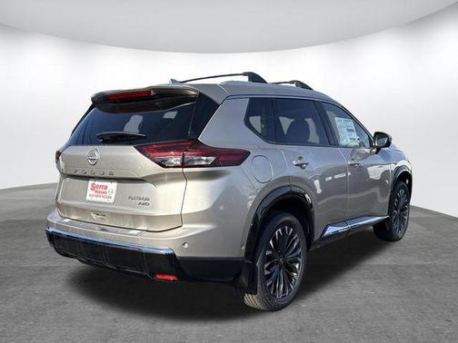 Champagne Silve 2026 Nissan Rogue Platinum