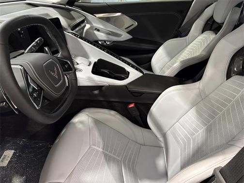 2025 Chevrolet Corvette Stingray w/3LT