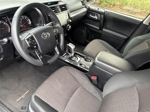 2024 Toyota 4Runner TRD Off Road