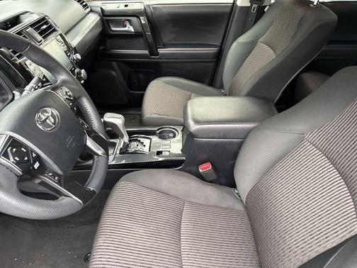 2024 Toyota 4Runner TRD Off Road