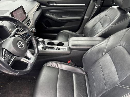 2019 Nissan Altima 2.0 Platinum