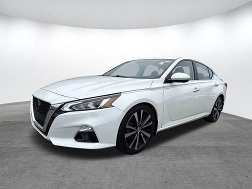 2019 Nissan Altima 2.0 Platinum