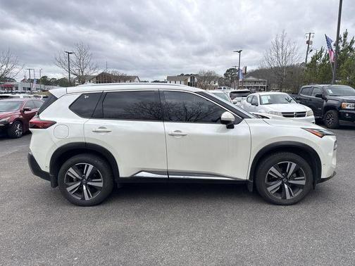 2021 Nissan Rogue Platinum