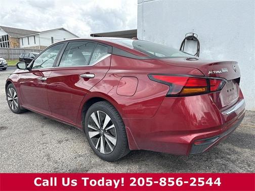 2021 Nissan Altima 2.5 SV