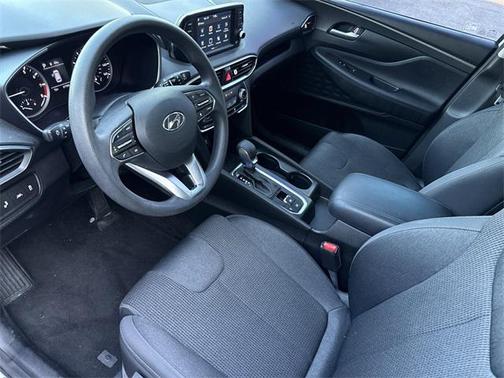 2019 Hyundai SANTA FE SE 2.4