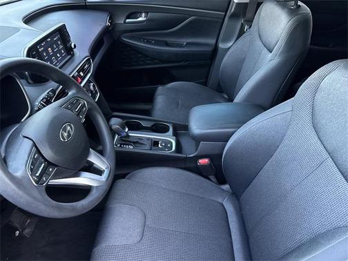 2019 Hyundai SANTA FE SE 2.4