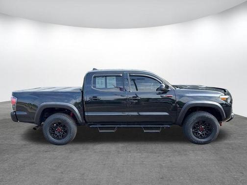 Midnight Black Metallic 2019 Toyota Tacoma TRD Pro