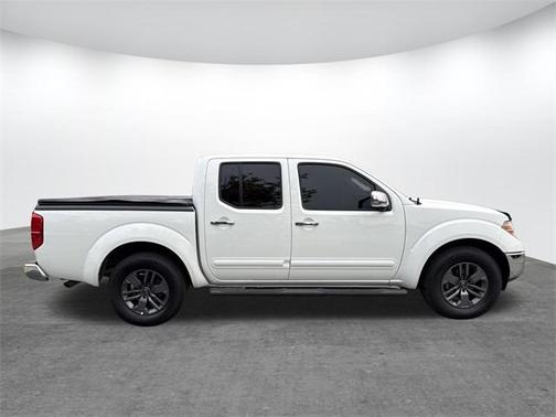 2019 Nissan Frontier SL