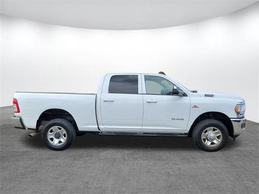 2020 RAM 2500 Big Horn Crew Cab 4X4 6'4' Box