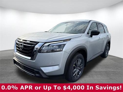 2025 Nissan Pathfinder S FWD